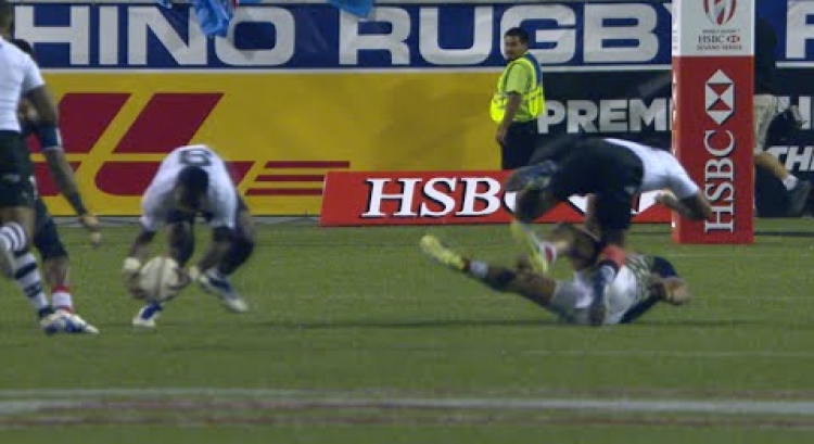 RE:Live - Jerry Tuwai takes one from his LACES and runs free!