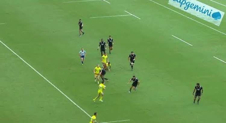 Highlights: Action packed day one at the Singapore Sevens