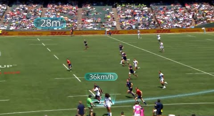 Carlin Isles speeds to incredible try
