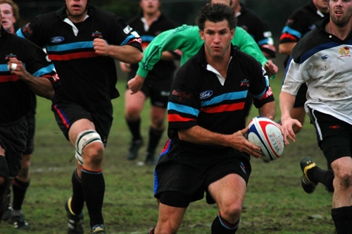 Pucker Leads The Blues