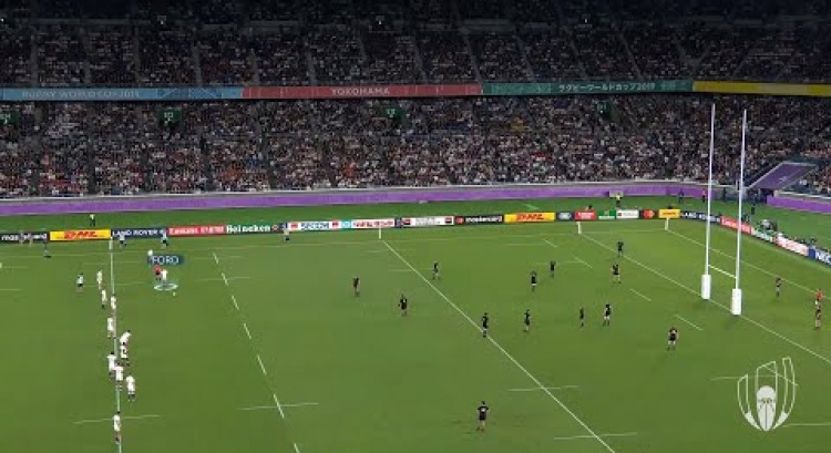 Ford's 47m penalty against New Zealand  with tracer
