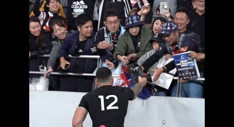 Sonny Bill Williams gives his boots to young fan