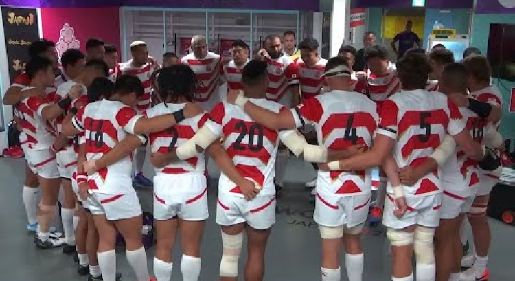 Japan final huddle in changing room
